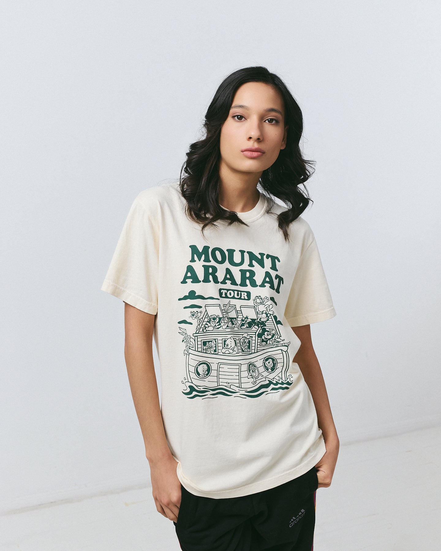 Noah's Ark Tour 90s Vintage-Feel T-Shirt